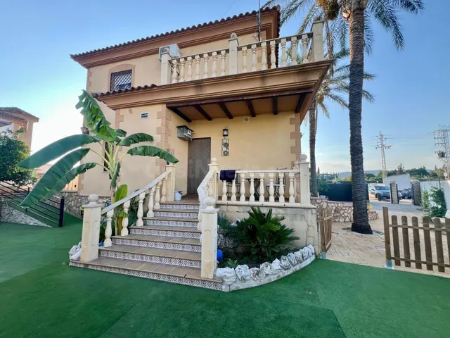 E. ¡Gran oportunidad! Vivienda con terreno, piscina y negoci - foto 5