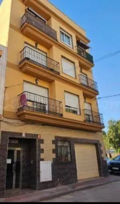 VENTA DE PISO EN EL CASCO ANTIGUO DE ÁGUILAS (MURCIA) - foto 2