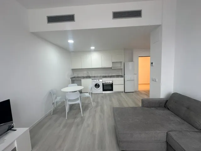 Apartamento en venta en ubicación estratégica de Valencia (c - foto 3