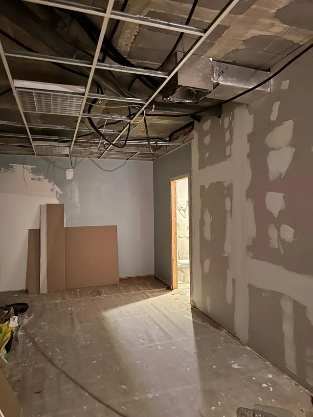 Amplio Local Comercial en Alipark, Alicante - Oportunidad de Inversión — 9