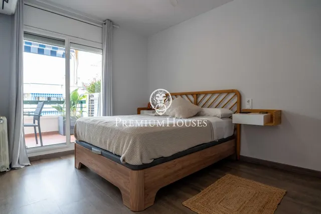 Piso con solárium en Gavà Mar — 18