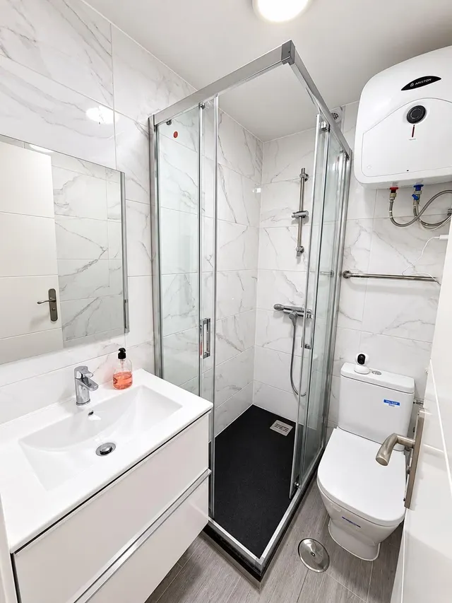 EXCLUSIVA VIVIENDA CON REFORMA INTEGRAL EN AV DE OPORTO — 18