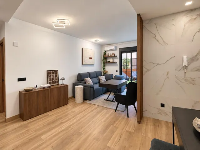 PISO CON PATIO Y GARAJE EN VENTA EN ARGANDA DEL REY - foto 5
