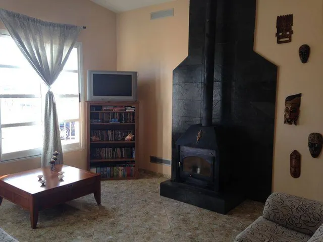 Chalet con terreno plantado — 7
