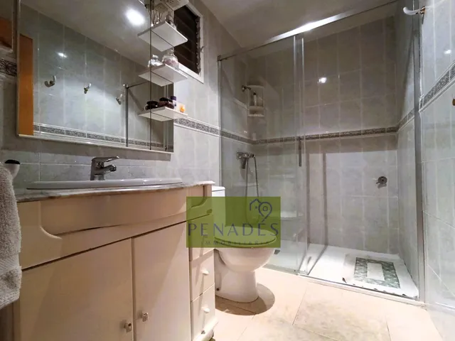 GRAN CASA A 3 MIN DE LA CIUDAD — 18