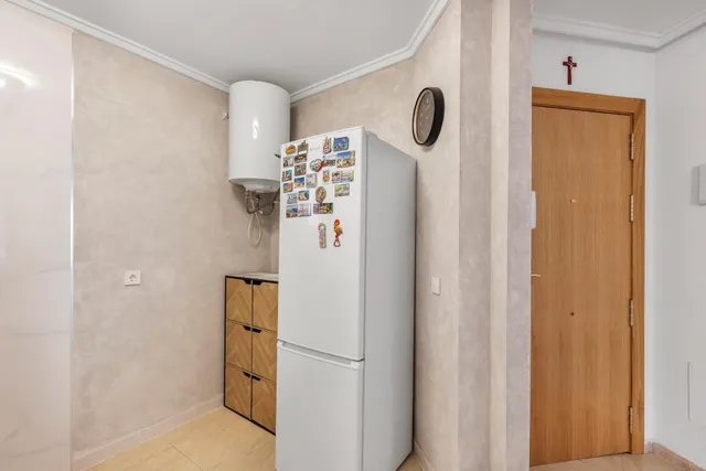Impresionante Ático en esquina de TRES dormitorios reformado en el residencial Santa Gema — 15