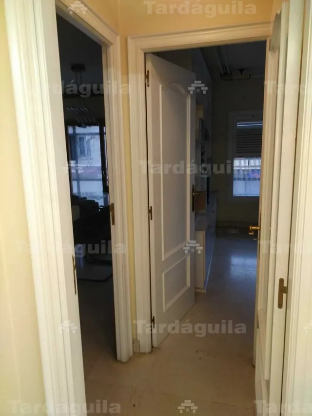 EXCELENTES OFICINAS EN MARIA AUXILIADORA — 13
