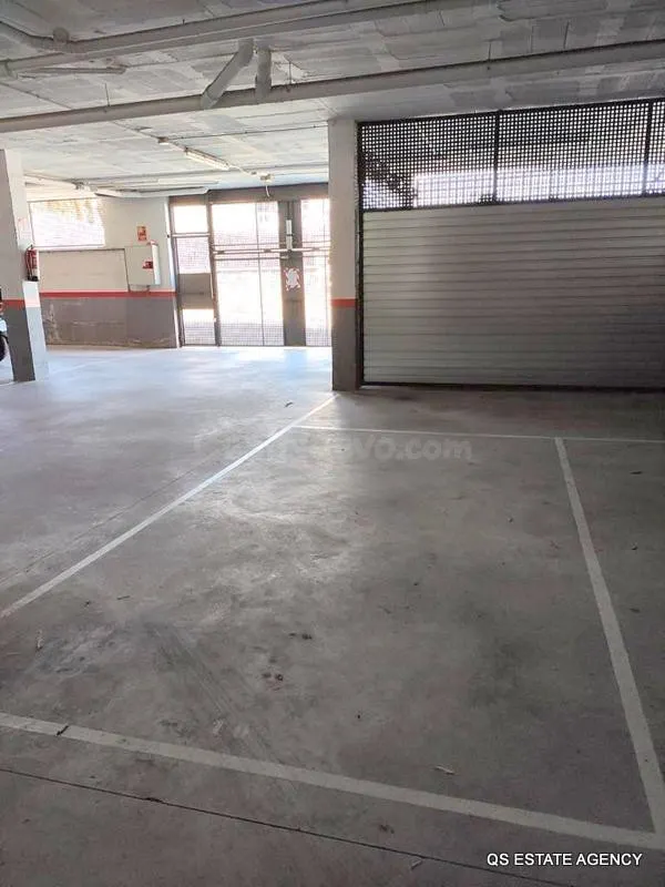 Plaza de parking en Los Pavos, Blanes - foto 2
