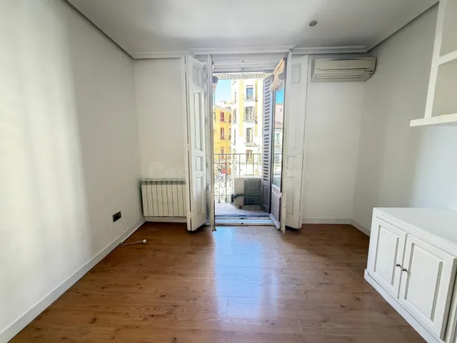 Piso 2 habitaciones 108m² en venta - La Latina - foto 2