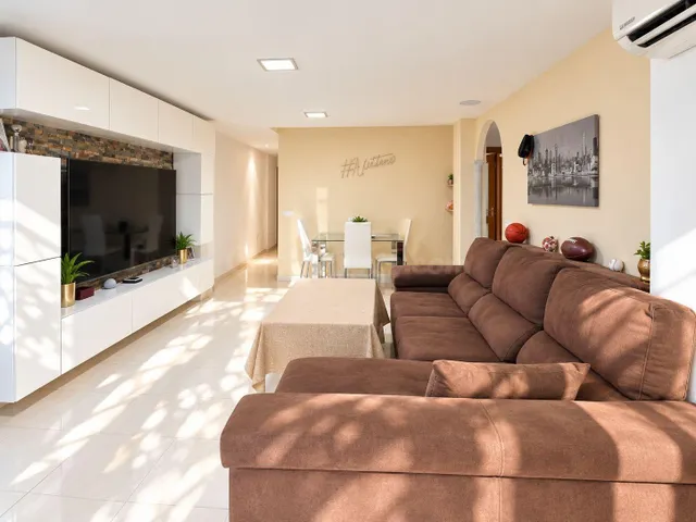 Piso reformado junto al parque del Oeste. — 4