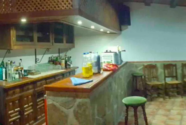 CASA EN ALDEACENTENERA + PARCELA — 10