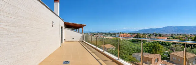 Ático 4 habitaciones 116m² en venta - Los dolores