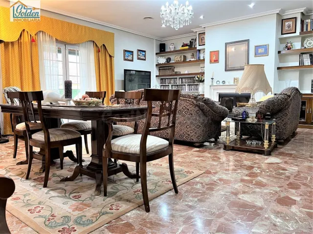 VIVIENDA DE LUJO, CON CALIDADES EN LA ZONA DEL HOSPITAL - foto 5