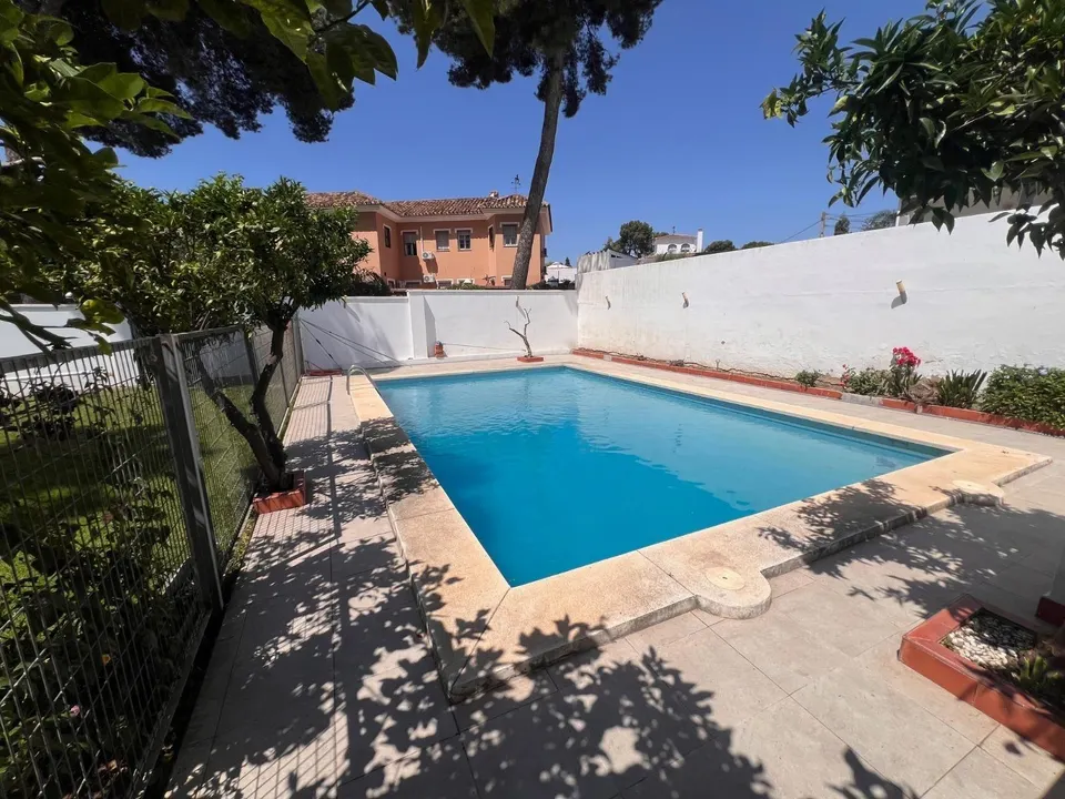 El Coto - Casa Independiente, 5 Dormitorios, Terraza, Jardín, Piscina, Garaje, Semisótano
