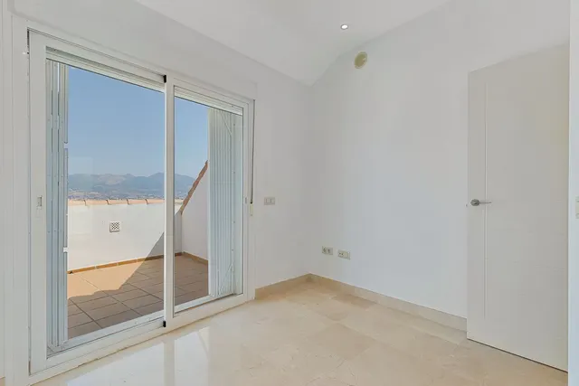 Ático 2 habitaciones 78m² en venta - Centro — 19