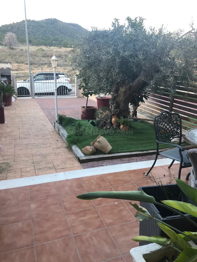 CASA ADOSADA CON PISCINA COMUNITARIA EN LA TORREGASSA SANT J - foto 3