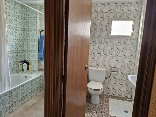 PISO ZONA PLAZA APARADORA A 50 METROS DE LA AV. LIBERTAD — 15