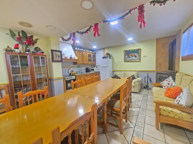 Distinción, privacidad y estilo en el corazón de Canyelles – Una finca excepcional — 37