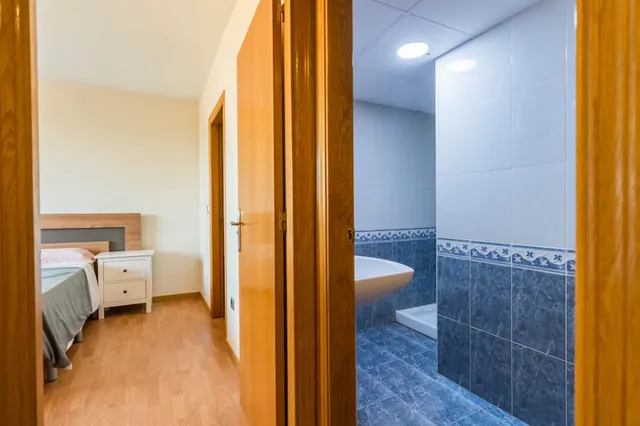 Piso tipo Dúplex en Algezares, semi nuevo, luminoso, para entrar a vivir — 35