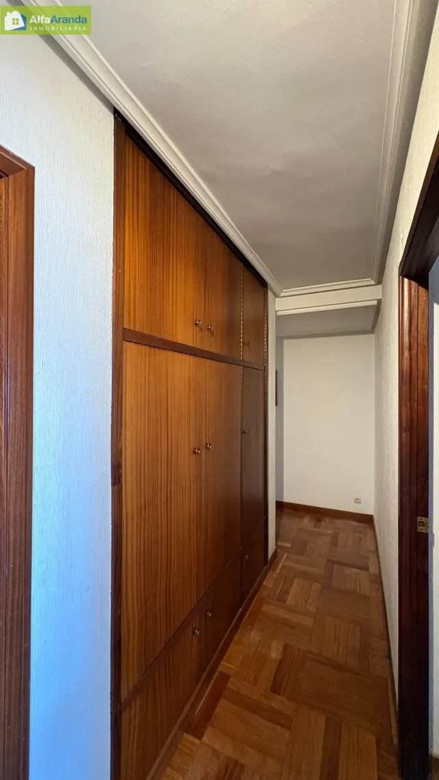 PISO EN VENTA 2 GARAJEs  Y 2 TRASTEROS — 26