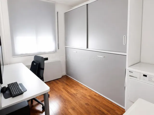 Vivienda exclusiva de 3 habitaciones, seminueva,  con piscina comunitaria en zona Sagrada Familia de Manresa — 15