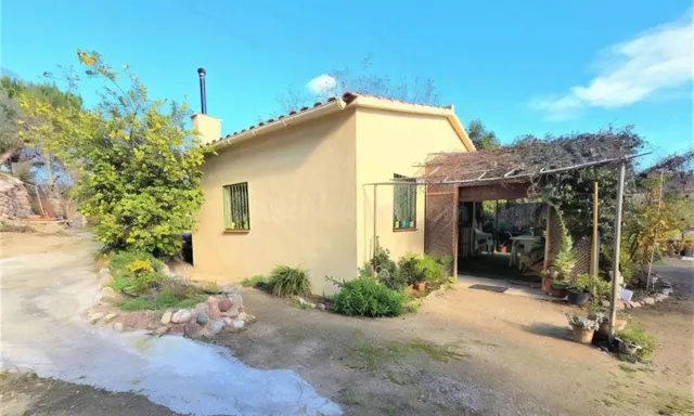 CASITA AGRÍCOLA CON MUCHO ENCANTO a 10 minutos de Reus. - foto 3