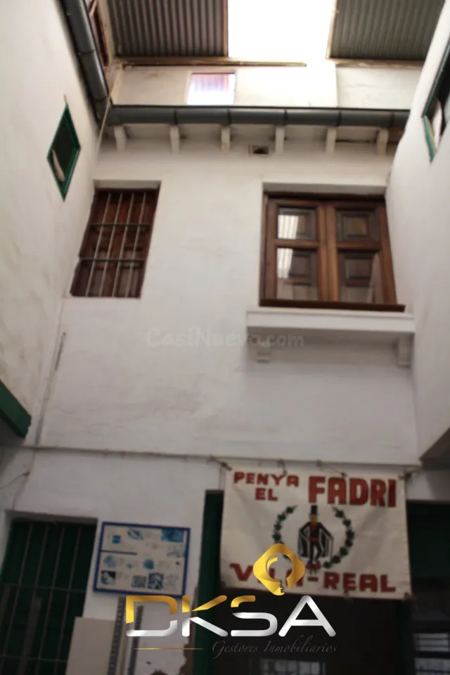 CASA CÉNTRICA Y AMPLIA, POSIBILIDAD DE 2 CASAS JUNTAS - foto 5