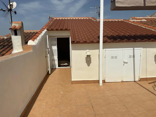 Chalet adosado a la venta con una impresionante vista panorámica y sol todo el dia. — 17