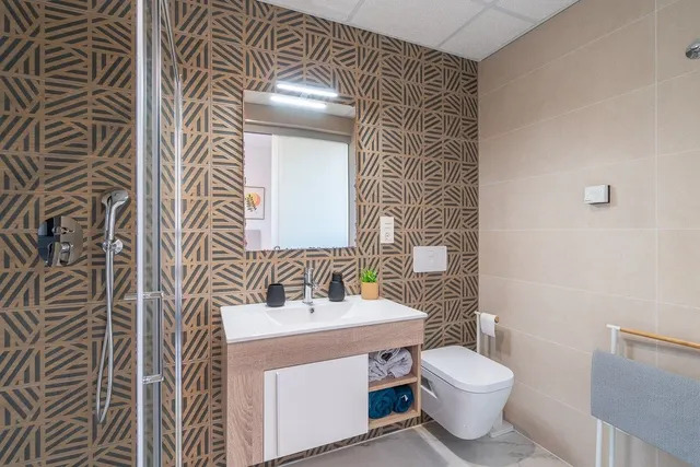Apartamento 2 habitaciones 81m² en venta - PAU 8 — 11