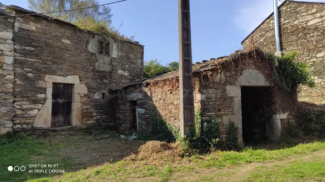 SE VENDE CASA EN FANOI, ABADIN (LUGO) - foto 2