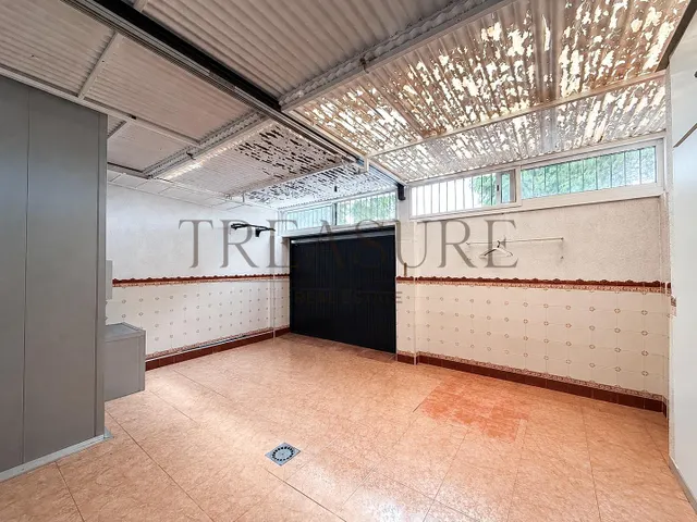 Chalet pareado reformado con garaje y cuatro dormitorios en Cabezo de Torres — 8