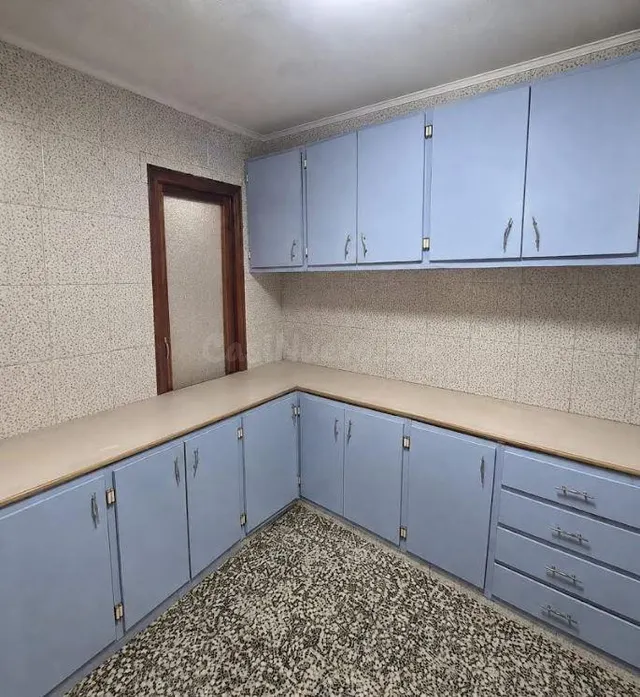 SE VENDE PISO EN ZONA MERCADO MUY ECONOMICO EN LA VALL D'UIX - foto 4