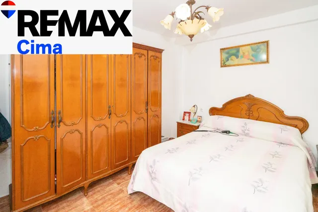 CASA CON PATIO, ALMACÉN Y PLANTA BAJA COMPLETA EN ZÚJAR — 14