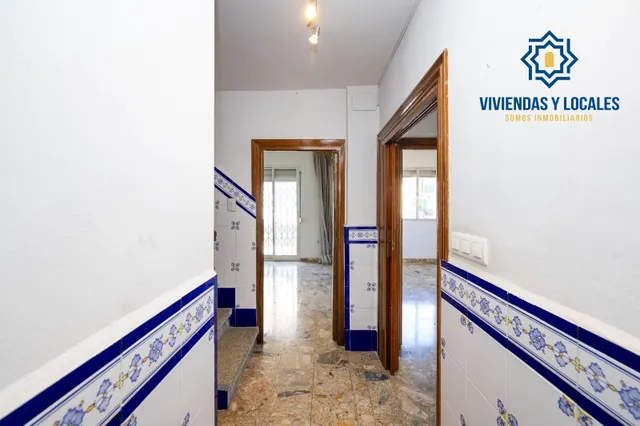 Edificio con gran potencial de desarrollo residencial en Zaidín – Granada — 26
