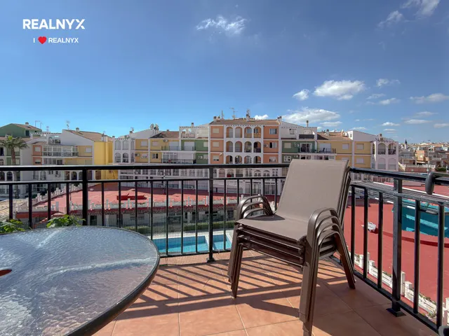 La Veleta! Espectacular apartamento con increíble diseño + Amplia terraza con vistas panorámicas y laterales al mar (250 mts playa) — 32