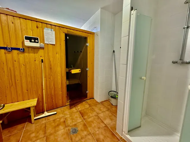 Piso en venta en Calle María de las Mercedes — 37