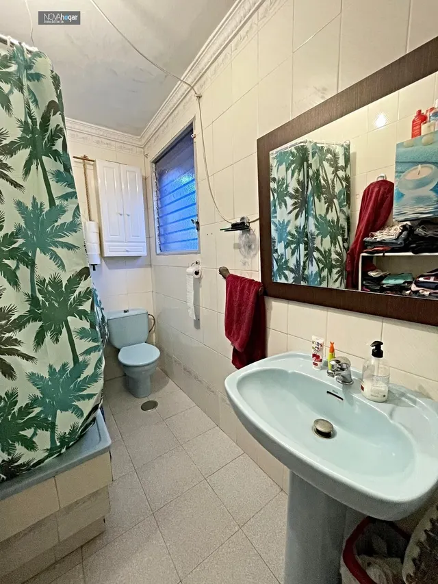Exclusivo chalet independiente con piscina y vistas espectaculares — 28