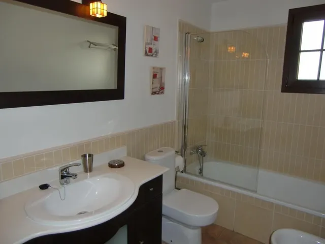 APARTAMENTO EN URBANIZACIÓN PALMERAS CON VISTAS AL MAR — 32