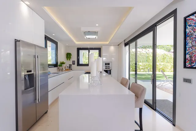 Chalet 6 habitaciones 637m² en venta - Marbella — 8