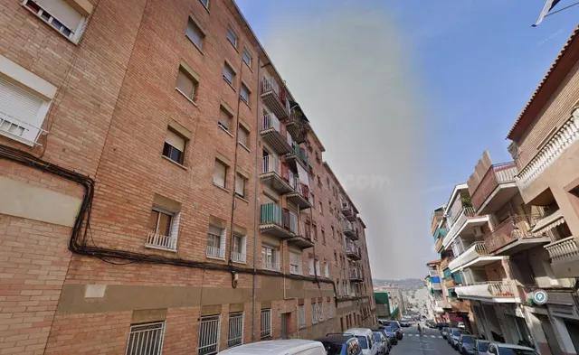Se vende piso CESIÑN DE REMATE en Calle del Bages 100 de Te - foto 3