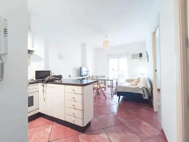 Piso de 45 m2 junto a Cruz Roja y Judería: primera vivienda  - foto 5