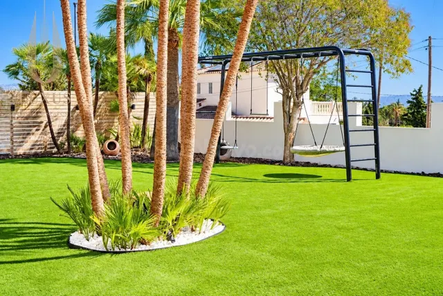 VILLA MEDITERRÁNEA CON GRAN PARCELA, PISCINA Y ESPACIO PARA TODA LA FAMILIA ☀️ — 5
