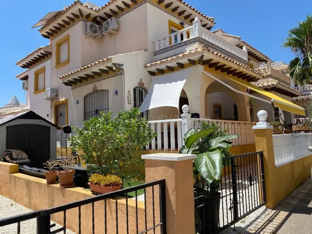 Bungalow 2 habitaciones en venta - Lomas de Cabo Roig