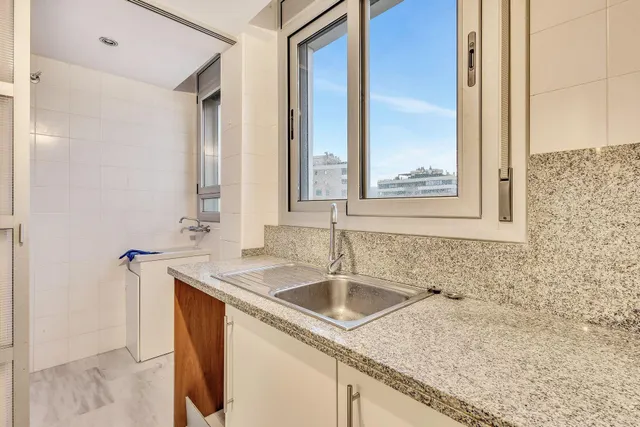 Apartamento de 2 dormitorios en Benidorm — 7