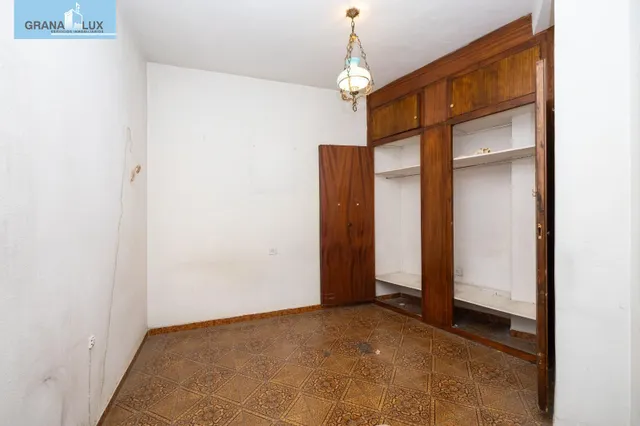 Edificio con gran potencial de desarrollo residencial en Zaidín – Granada — 24