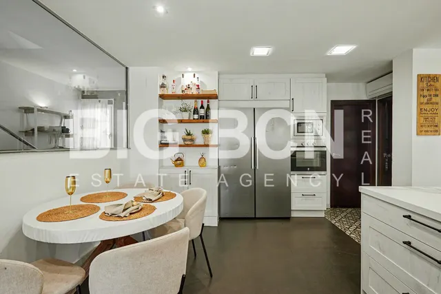 Exclusiva casa con vistas panorámicas — 22