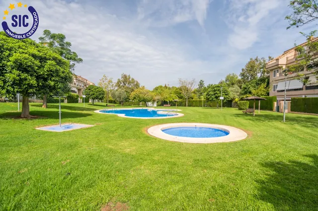 Vive al exterior: planta baja con dos terrazas en Torre en Conill — 45