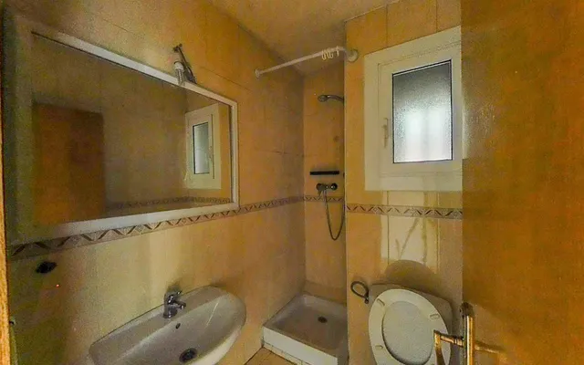 SE VENDE PISO EN BARCELONA, ZONA BON PASTOR — 9