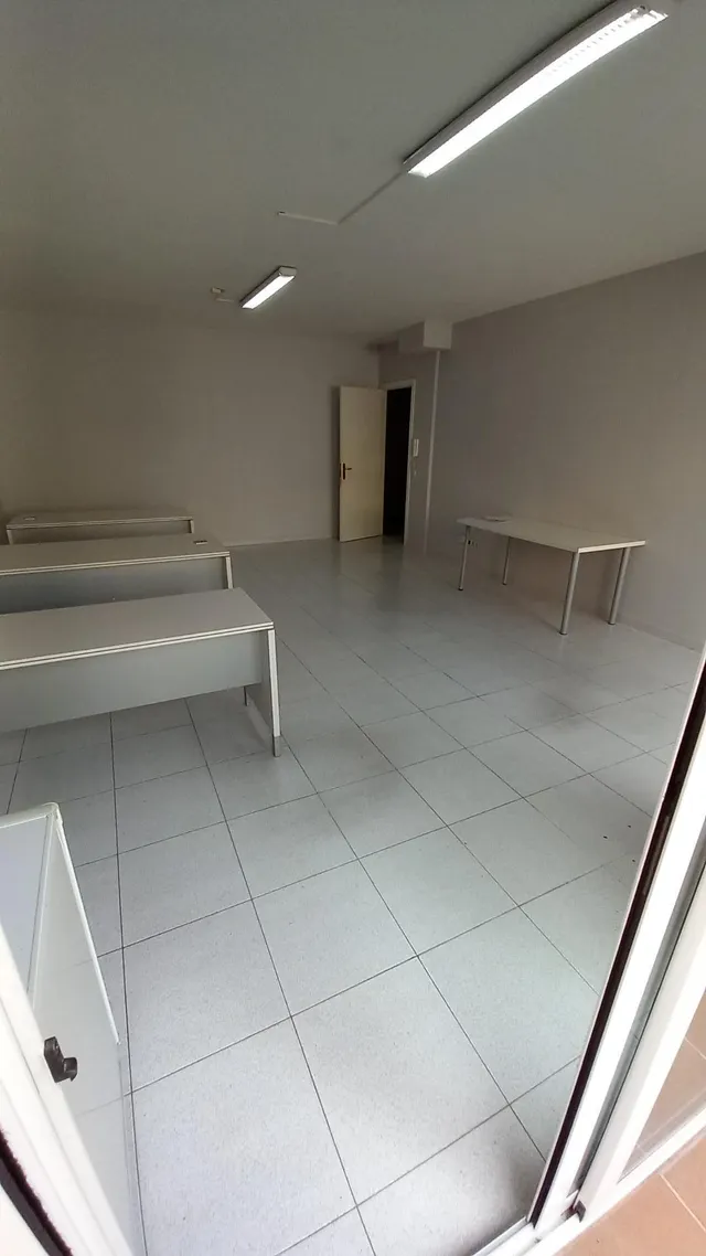 Despacho en el centro de Mataró, cerca de la Riera y del Ayuntamiento — 5