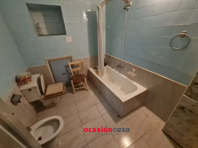 CASA CON COCHERA A LA VENTA EN HINOJOSA DEL DUQUE — 16